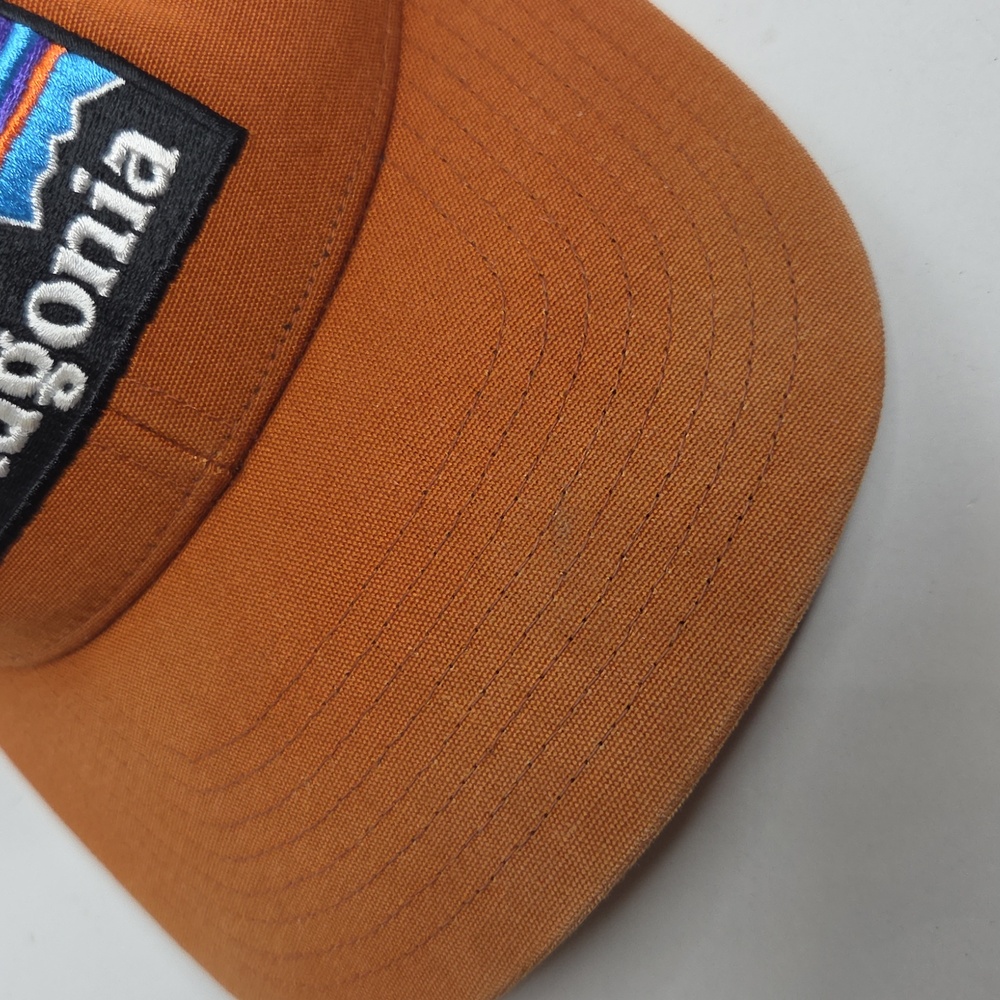 Patagonia Men's Snap Back Rust Trucker Hat Ball Cap One Size - Picture 6 of 6